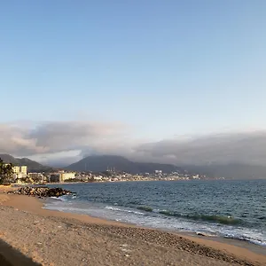 Hermoso En Tules, Frente Al Mar En Medio De Hermosos Jardines, Es Unico!!! Apartment